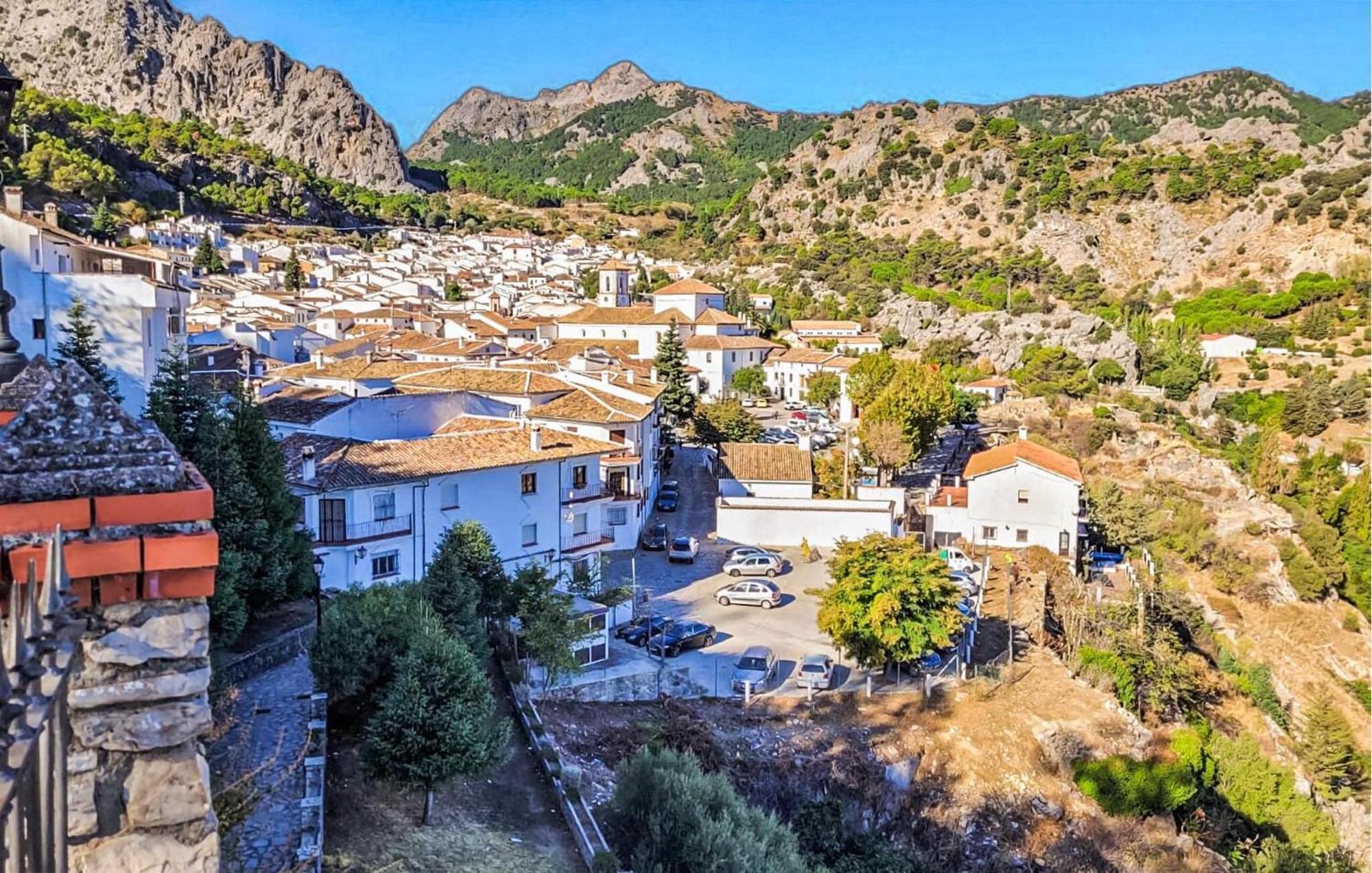 2 Bedroom Cozy Home In Grazalema Exterior foto